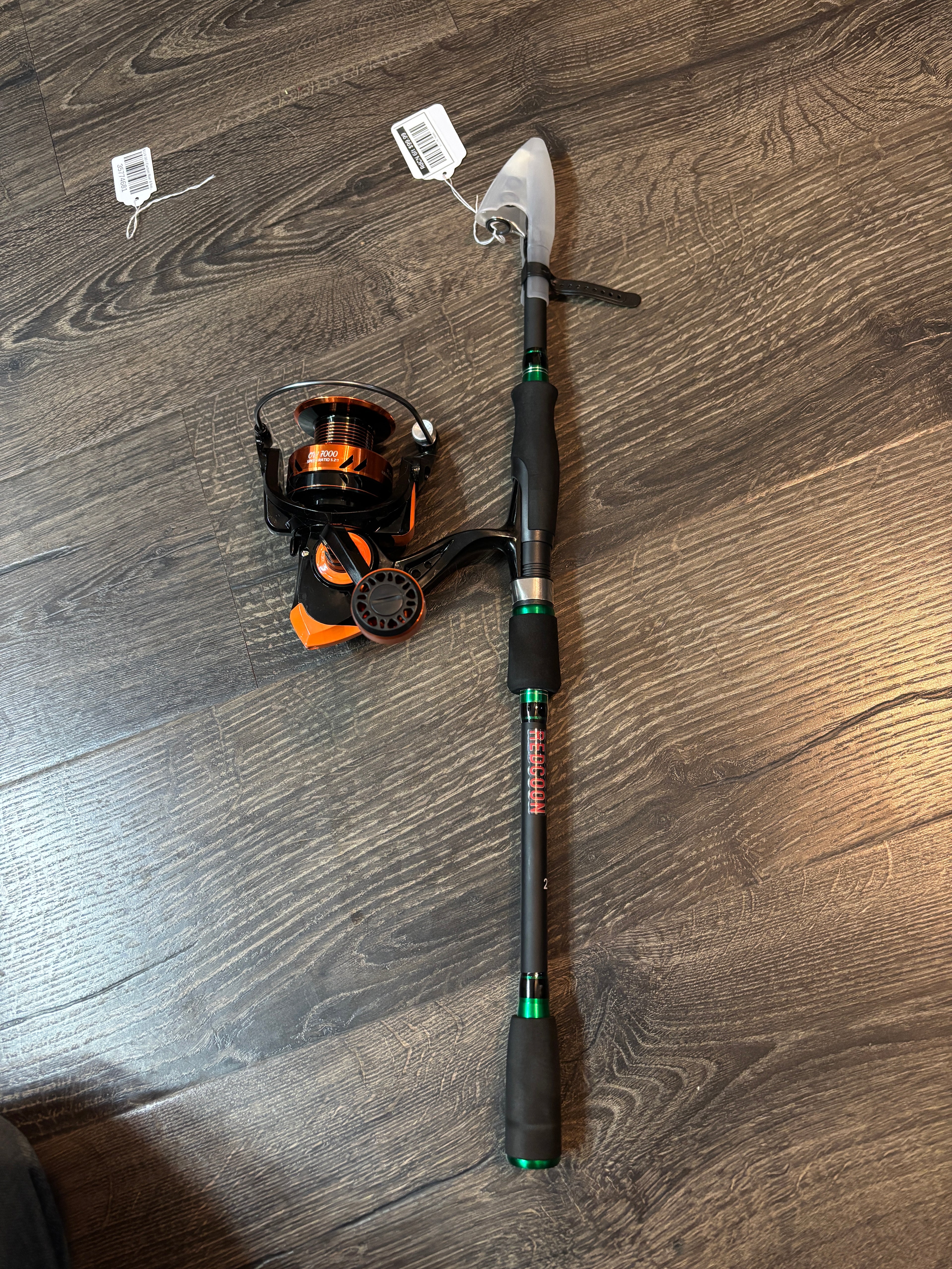 Large redcoon fishing pole telescopic 6’5” pole large