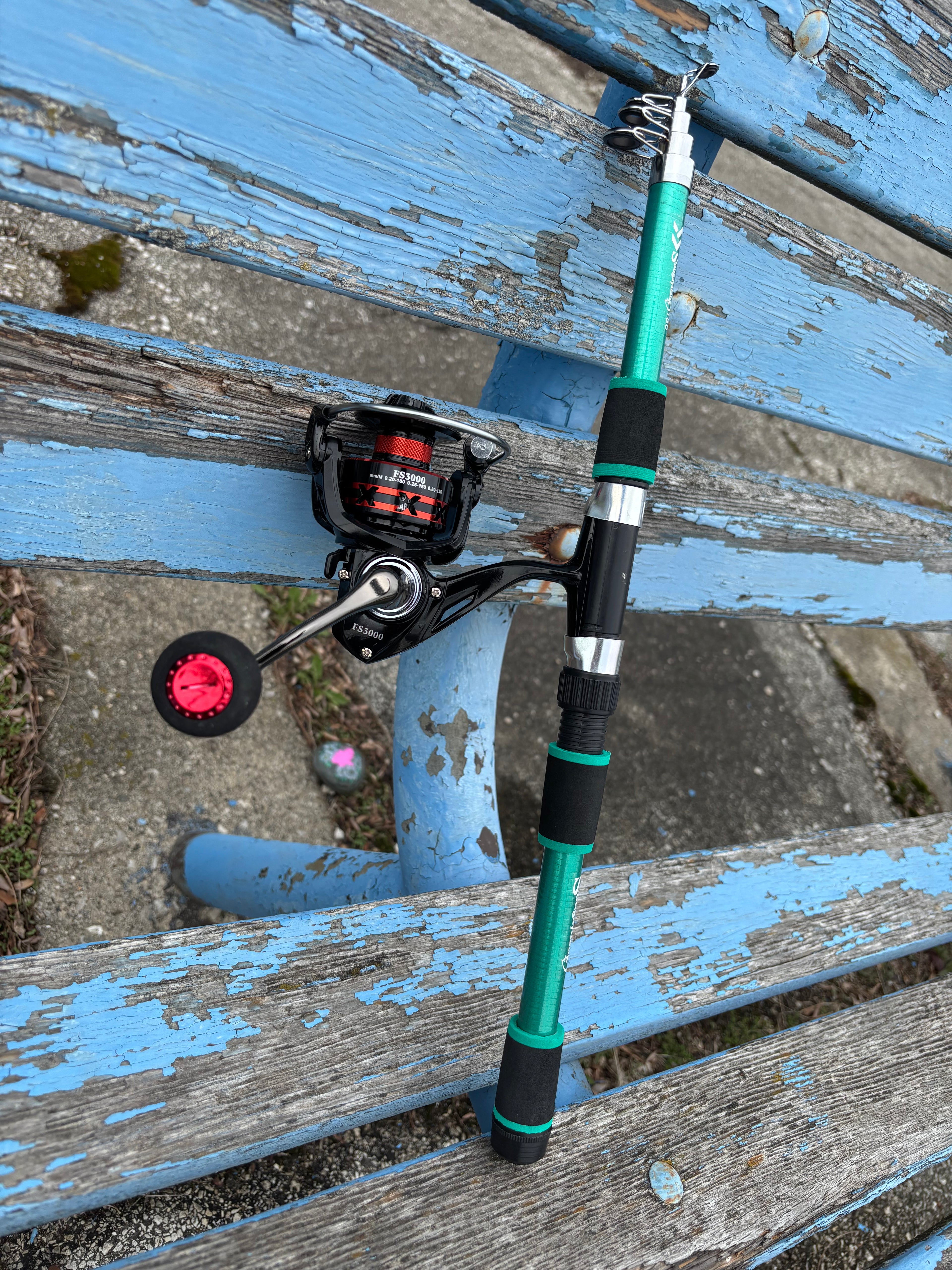 Green fishing pole Telescoping easy Storage