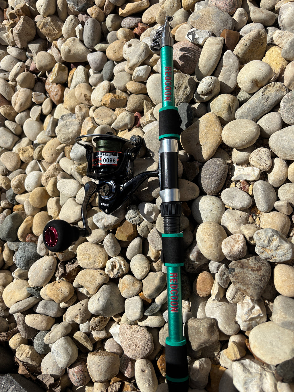 RedCoon fishing pole telescoping green