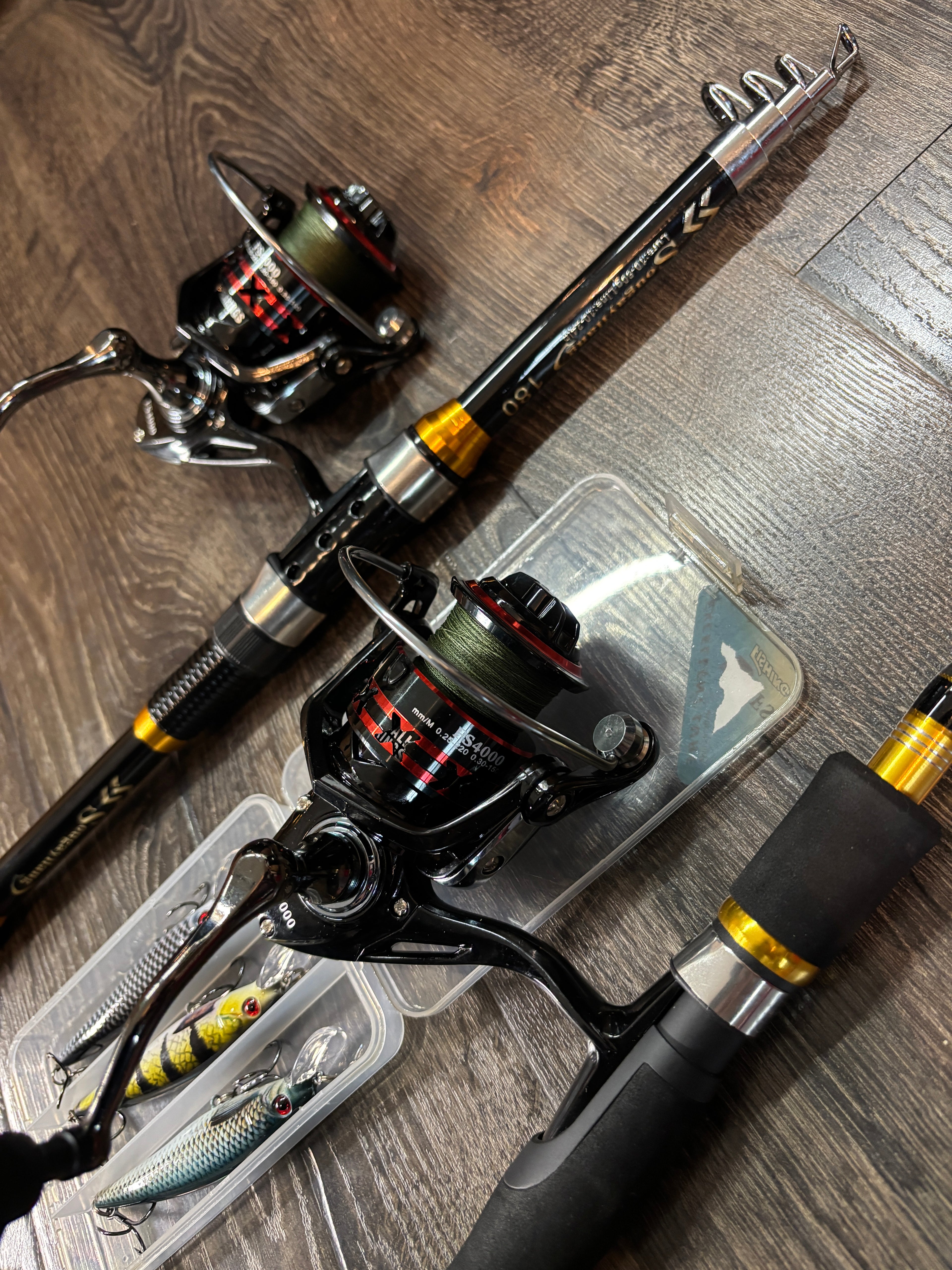 Fishing pole kit 2 pack set with lures